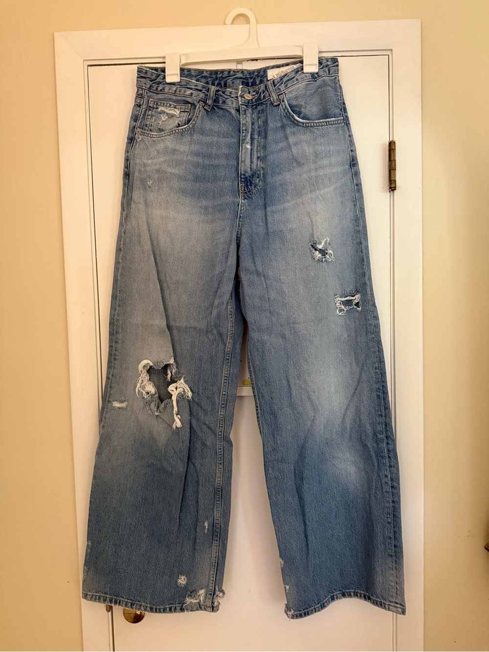 Zara Light Blue Distressed Wide-Leg Jeans